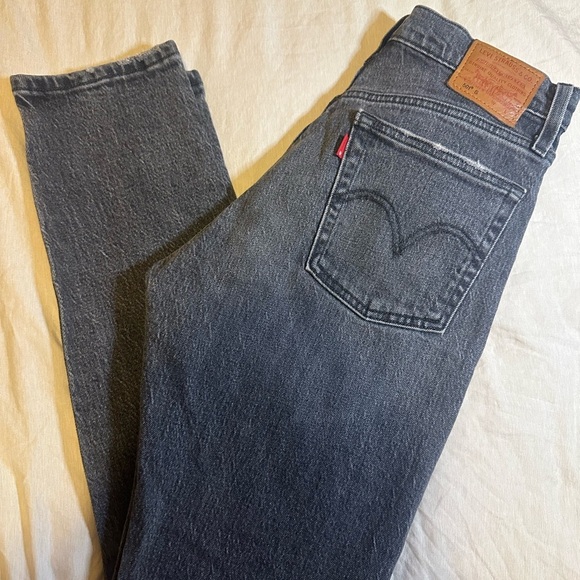 Levi's Denim - Levi's Women’s Dark Gray Straight Jeans